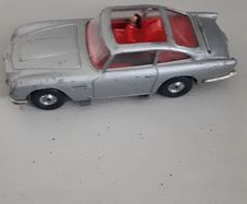 corgi aston Martin