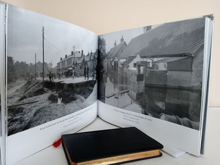 Robert L. Chapman's Ireland: Photographs from the Chapman Collection 1907 - 1957 by Christiaan Corlett (GT527)