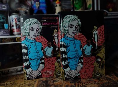 iZombie Omnibus ! Beautiful Hardcover ! 2015 ! by Vertigo !