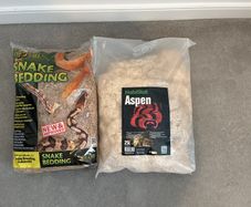 Snake bedding x 2