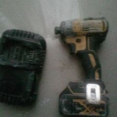DeWalt impact