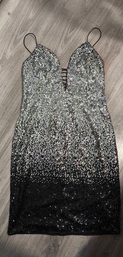 Love Triangle Ombre Sequin Mini Dress / Backless Strappy Evening Party Dress