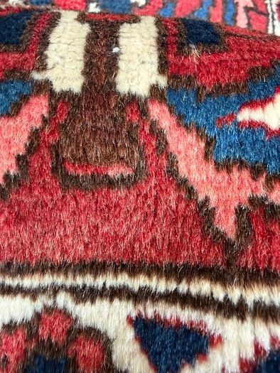 Magnificent Large Persian Bakhtiari Rug | Hand-Knotted Wool | 380cm X 260cm