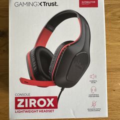 Headphones with mic