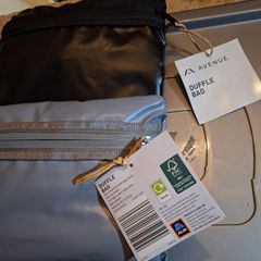 Avenue duffle bags X 2