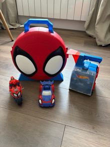Bundle of toys