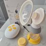 Medela Solo Electric Breast Pump Image 2