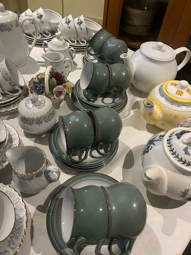 Coffee sets and glasses