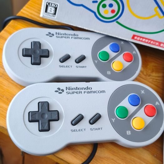 Nintendo Super Famicom Classic SNES.