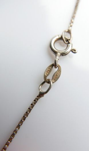 Vintage Sterling Silver 925 Cat Pendant and Sterling Chain length 16" - 2,95g