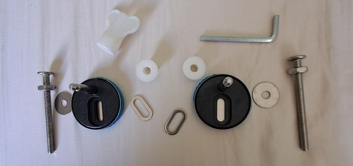 toillet fixation screws