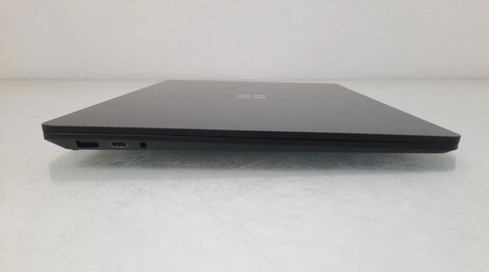 Microsoft Surface Laptop 3 Touchscreen 15 Inches Laptop i7-1065G7 16GB RAM 256GB NVME SSD Win 11 Pro