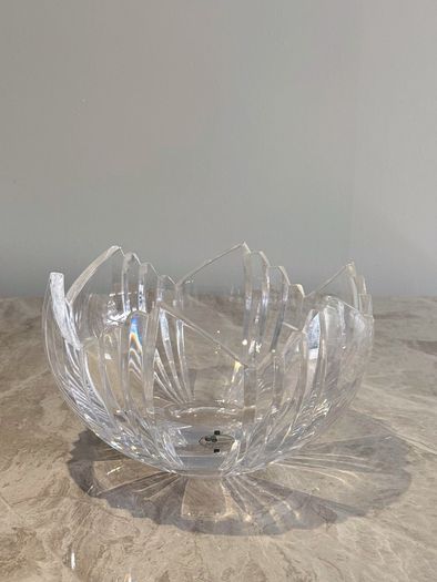 Pre Owned Newgrange Crystal / Newgrange Living Cut-Glass Lotus Bowl