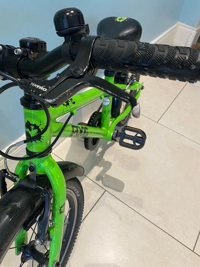 Frog bike 44