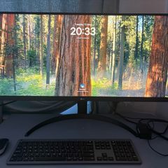 LG 34WP550 34 IPS Full HD UltraWide Monitor + HDMI + Bluetooth keyboard/mouse