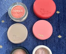 High end blushes Clinique, Tarte, Laura Geller