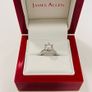 Engagement ring Image 3