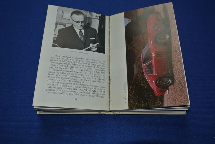 The Observer's Book Of Classic Cars After 1945 - By Mark White