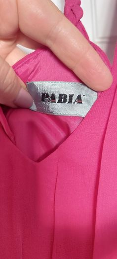 Beautiful Dress, Fuschia, 100% silk, like new, Size 10