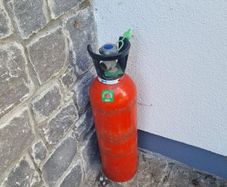 beer gas bottle