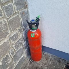 beer gas bottle