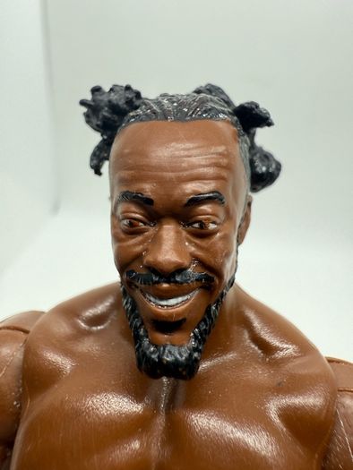 wwe The New Day Kofi Kingston , Xavier Woods & Big E action figures