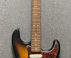 Vintage Fender Squire Special Strat Elec Guitar Sunburst/Rosewood CSX Series