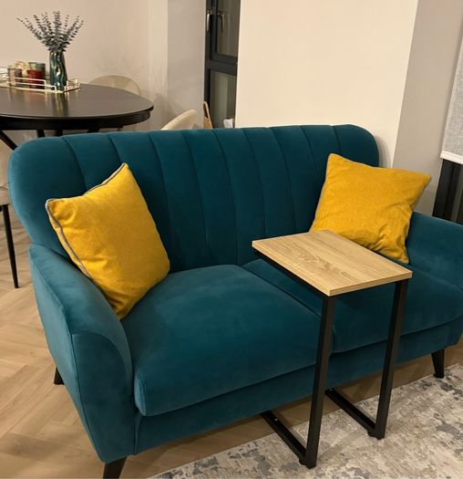C shaped table - BRAND NEW
