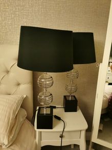 2 black lamps