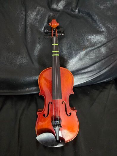 Child's violin Swords Co Dublin reduced to 60 euro