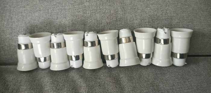 10 x Bulb adapters  bayonet to e27 or e14 to e27