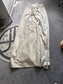 Curtains (2 pairs)