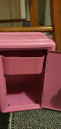 Smiggle money safe