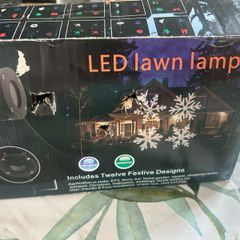 LED lawn lamp with slides