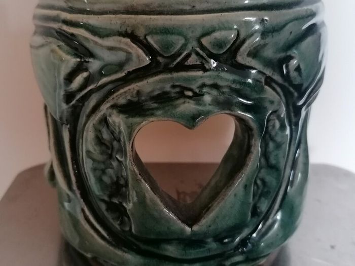 Pottery Flowerpot Holder