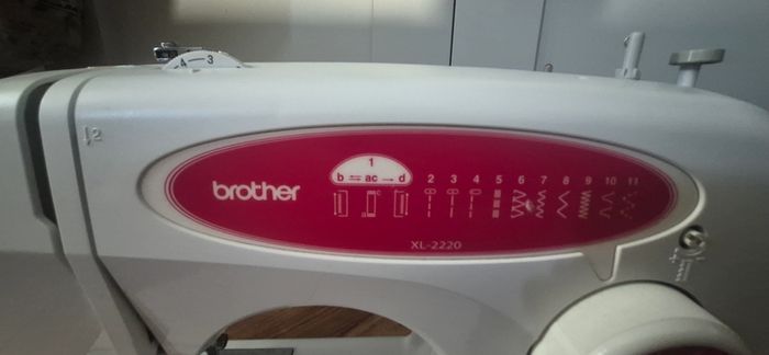Sewing Machine Brother XL-2220