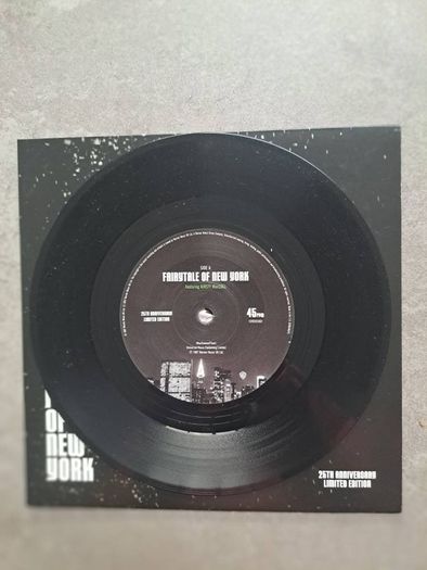 The Pogues . Fairy Tale of New york 7". 2012 , 35th anniversary release limited edition