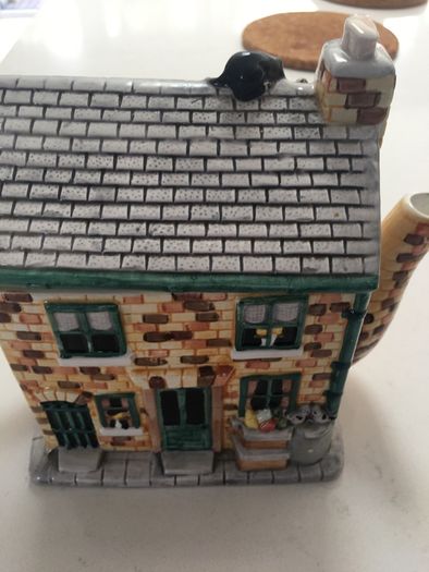 Tea pot rovers return