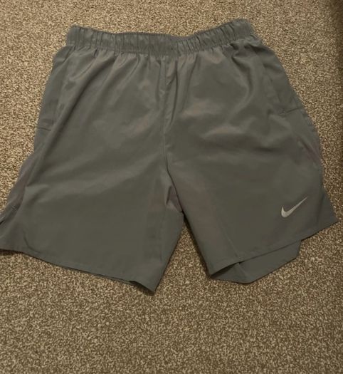 Grey Nike miler set