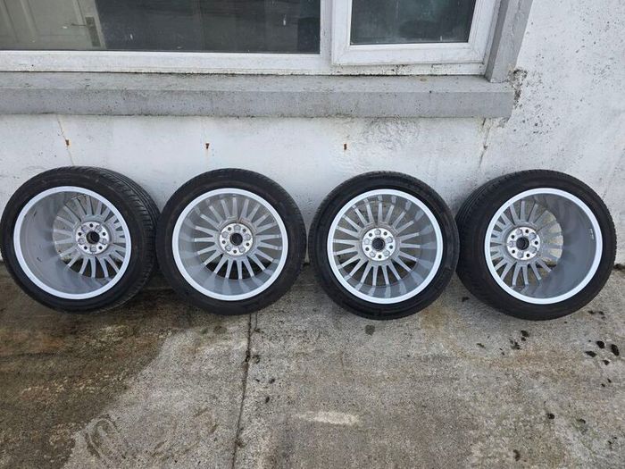 Genuine Audi 17" Alloy Wheels & Bridgestone Tyres (225/45/R17)