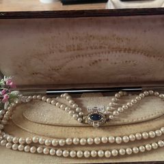 Vintage 1950s Pearl Necklace Double Strand Simulated Pearls, with Pendant Clasp. Beautiful Vintage Piece! Please PM for details. Katie P.