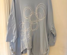 Funky Top 100% cotton.