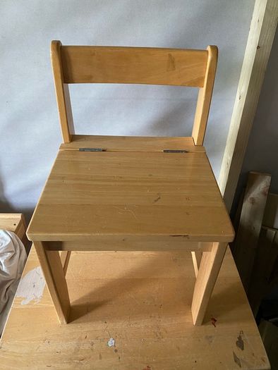 Kids Desks x 2
