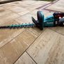 Hedge trimmer Makita DUH601Z 18V for Gardening Professionals Image 3