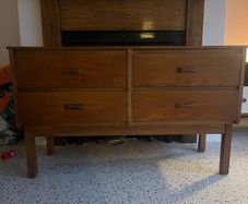 Mid Century Chest of Drawers