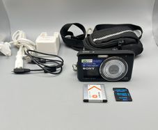 Sony DSC-W310 12.1MP Digital Camera Black - Full Kit