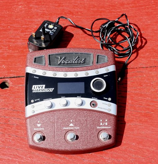 Digitech Live Harmony Vocalist with power supply
