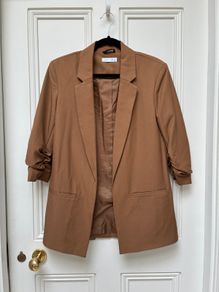 NEW Ladies Blazer with ruched sleeves: Size 10