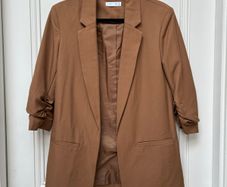 NEW Ladies Blazer with ruched sleeves: Size 10