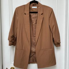 NEW Ladies Blazer with ruched sleeves: Size 10